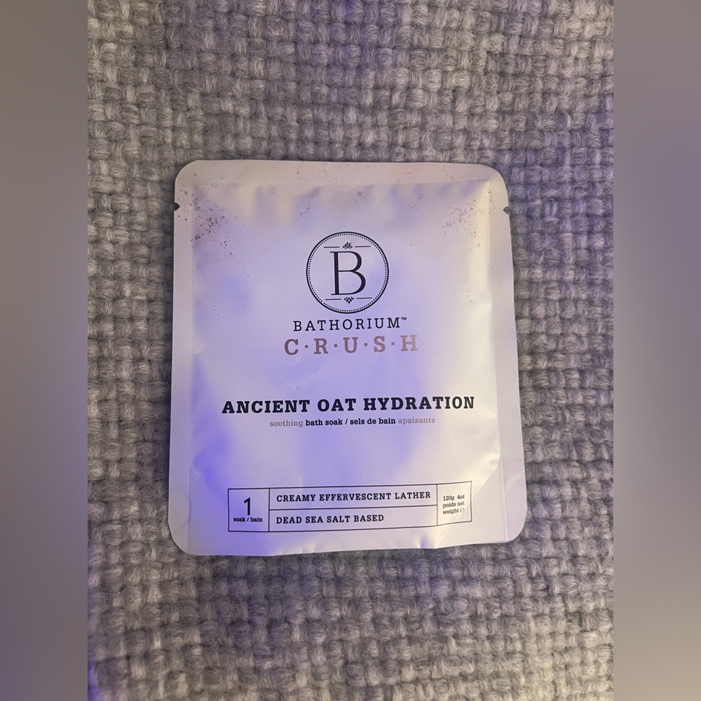 Bathorium: Crush Ancient Oat Hydration Bath Soak (1 Soak)